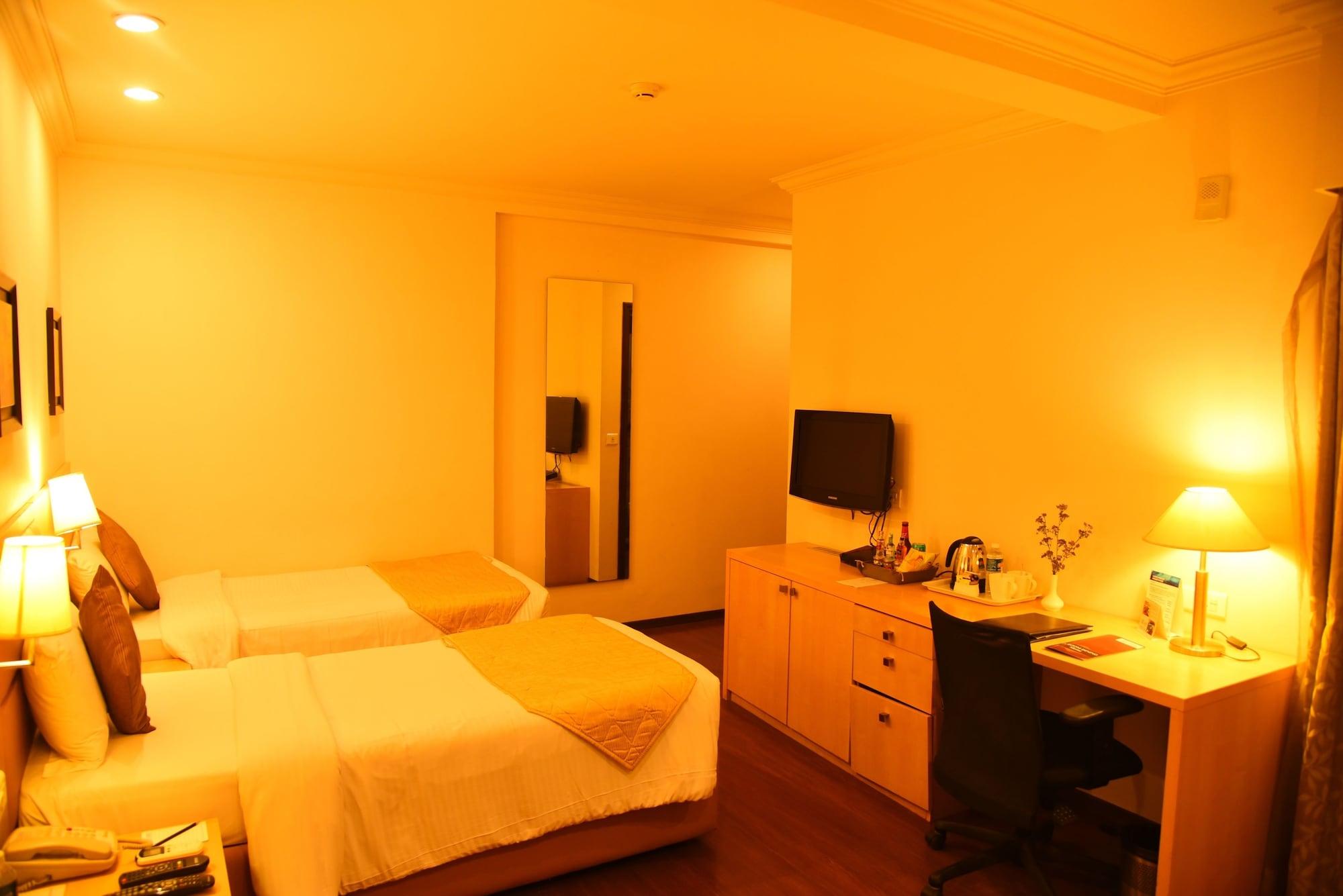 Royal Orchid Suites Whitefield Bangalore Esterno foto